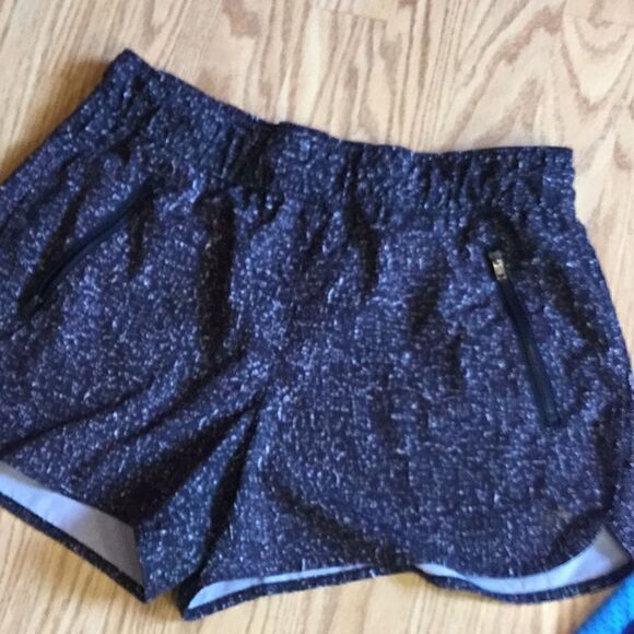 2 pair athletic shorts, both size medium, 1 blue, 1 black & white - Picture 6 of 12